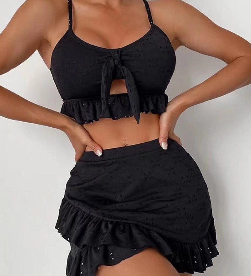 Ksenija – Trodelni Bikini Set sa Haljinom za Plažu