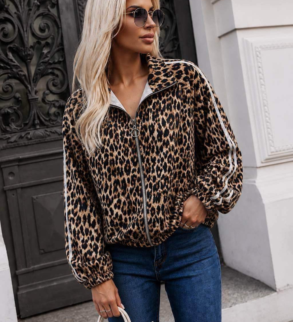 Sportska jakna sa leopard printom