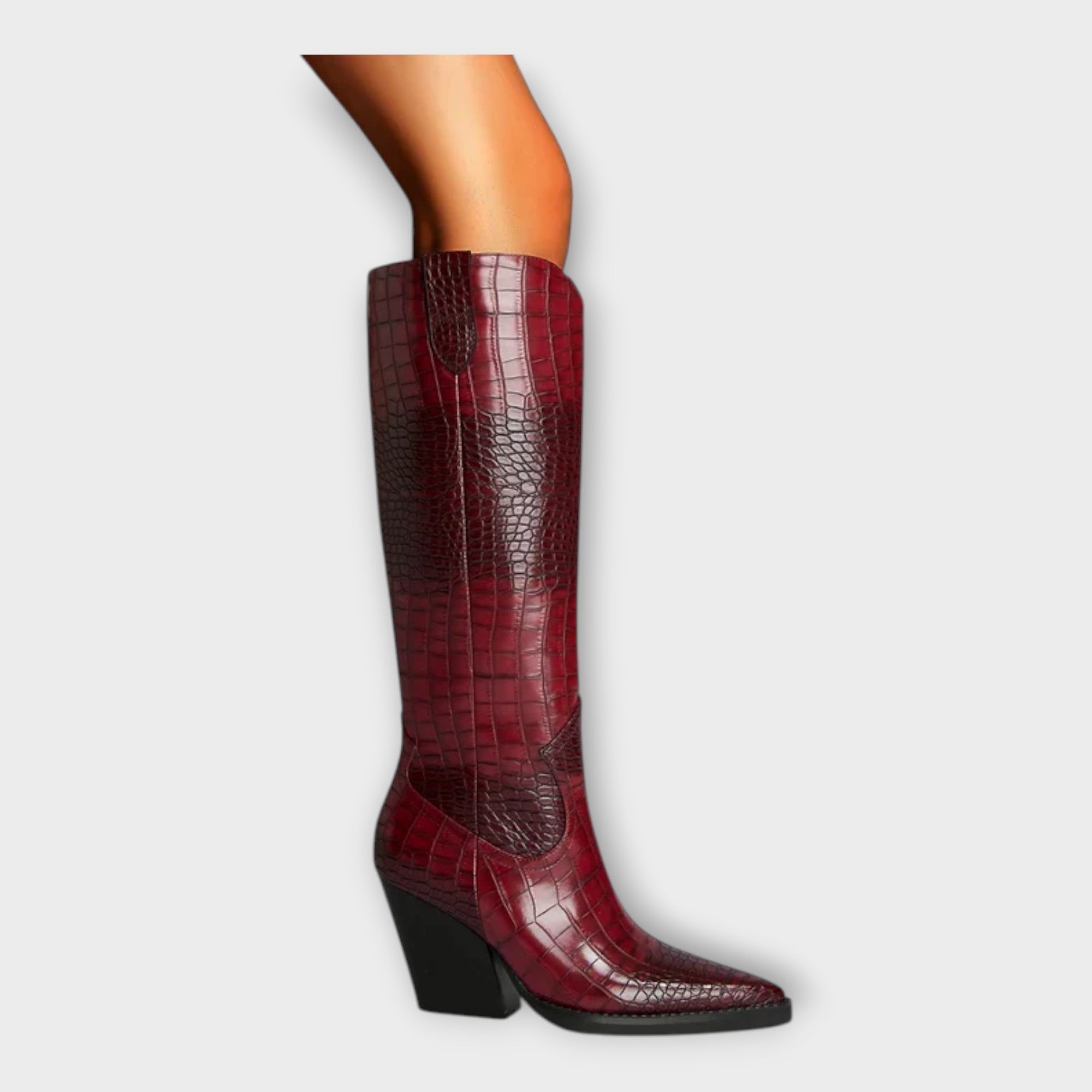 Čizme sa kroko dizajnom i elegantnom petom