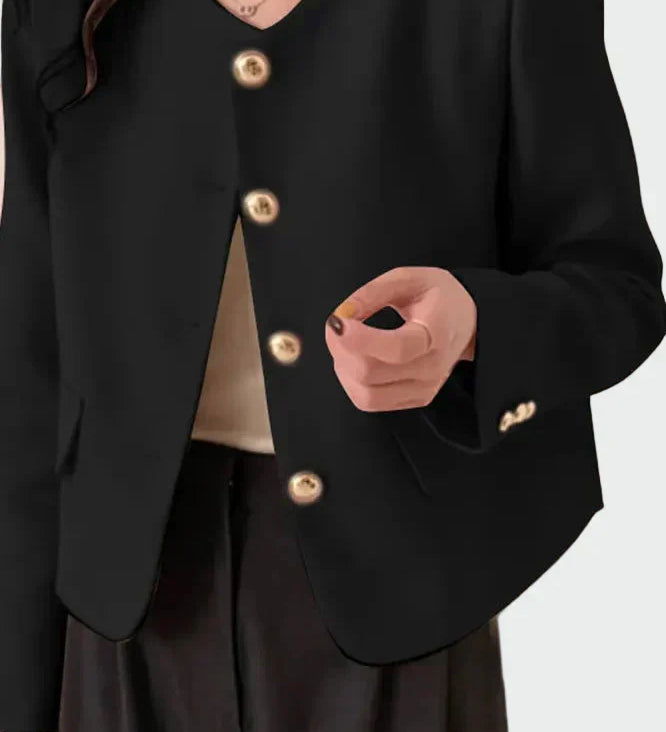 Elegantan blejzer klasičnog kroja